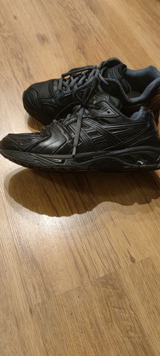 Asics gel vahaon 15 на мембрані зима