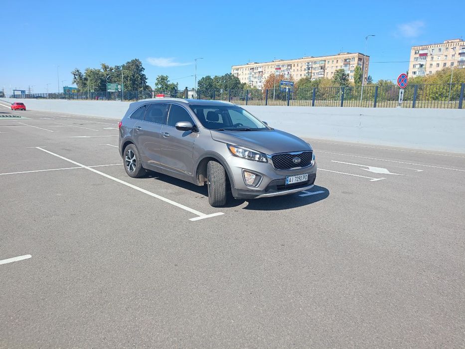 Продам машину KIA sorento