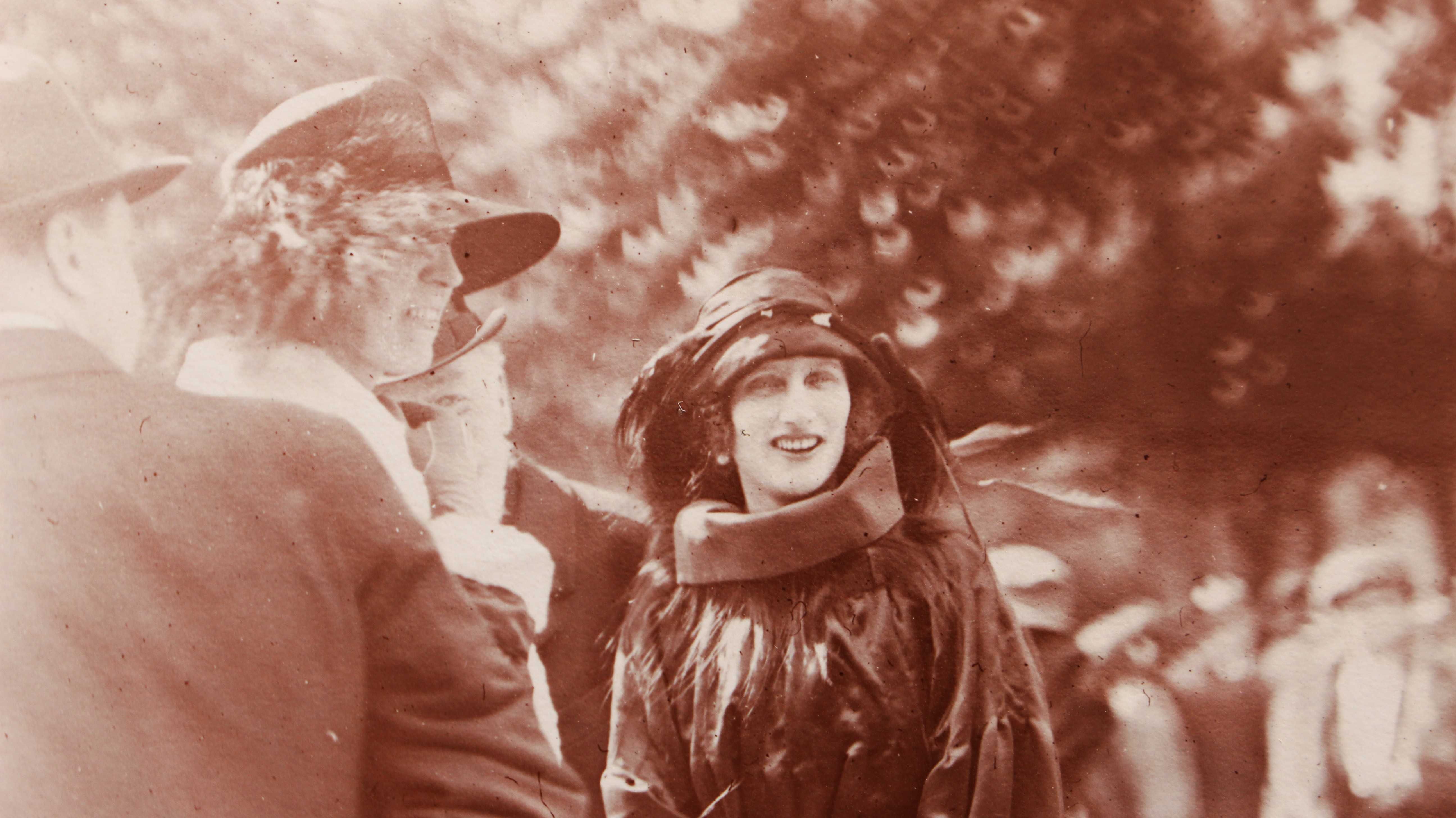 REI D. MANUEL II e Rainha AUGUSTA VICTORIA [1923] acontecimento social