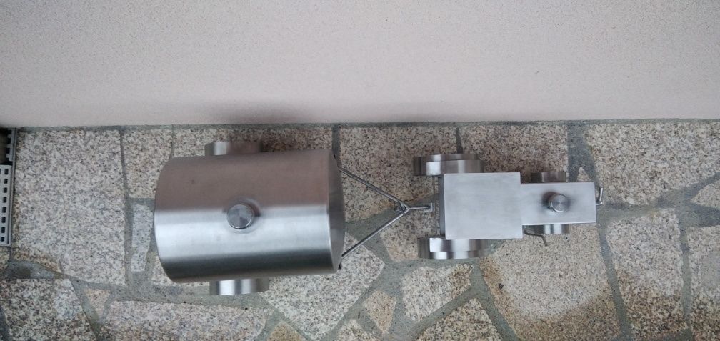 Mini trator com carroça em inox