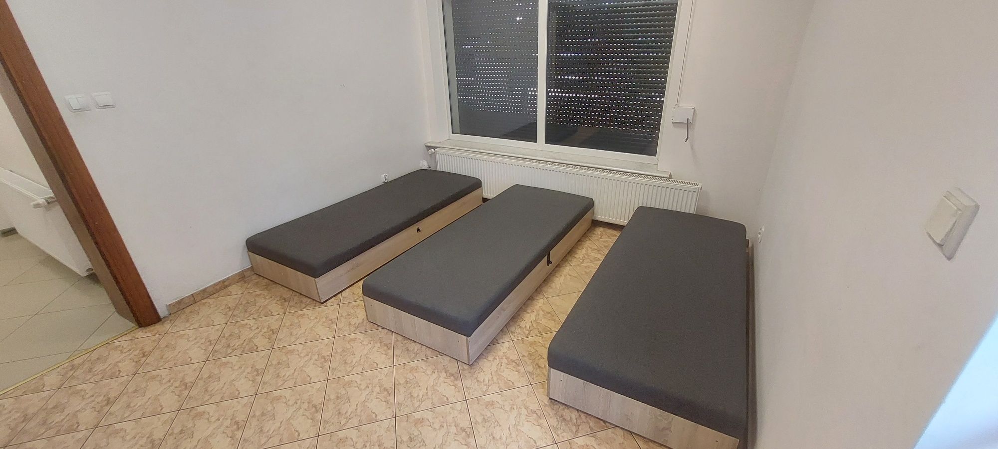 Kwatery dla pracowników... kwatery pracownicze, Mieszkanie