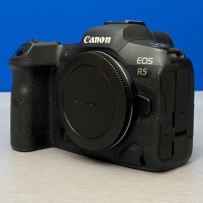 Canon EOS R5 (Corpo) - 45MP