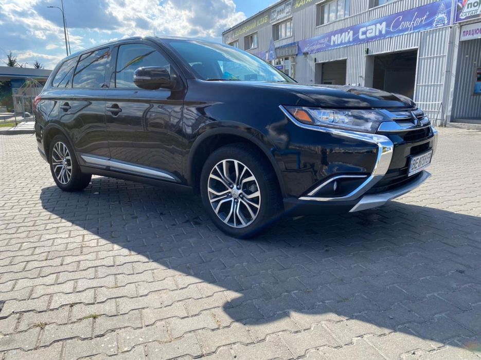 Міцубісі Аутлендер