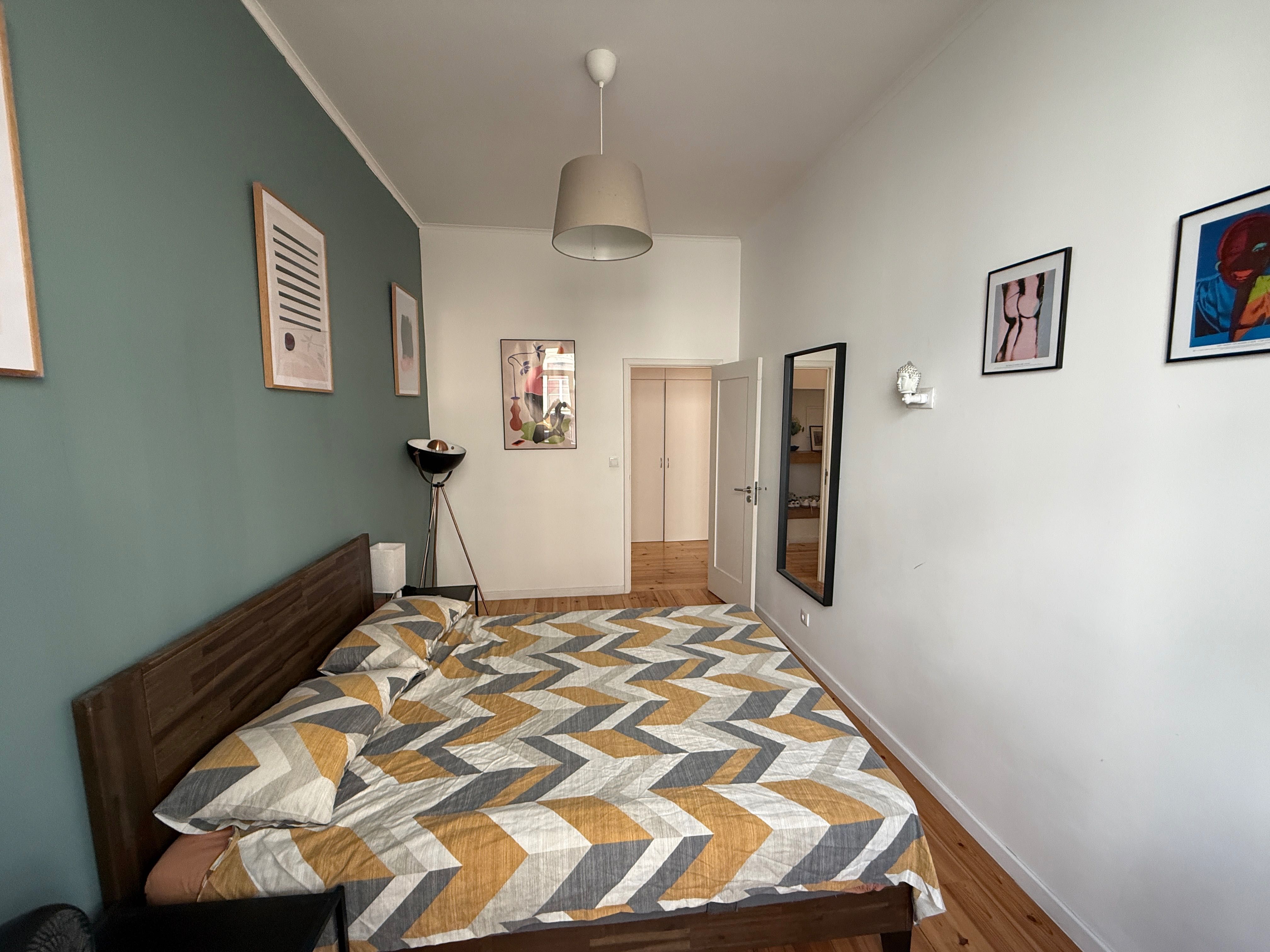 Apartamento T2 sem mobília na Baixa - Rua da Conceição