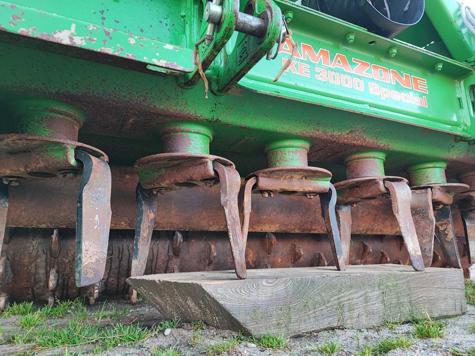 Amazone Zestaw uprawowo siewny AD-P 303 Siewnik D9 Rotec Talerzowy