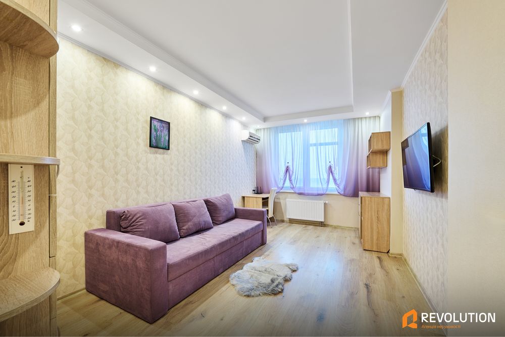 Без%, ЖК Озерний, 1-кім, Академмістечко ~25хв.