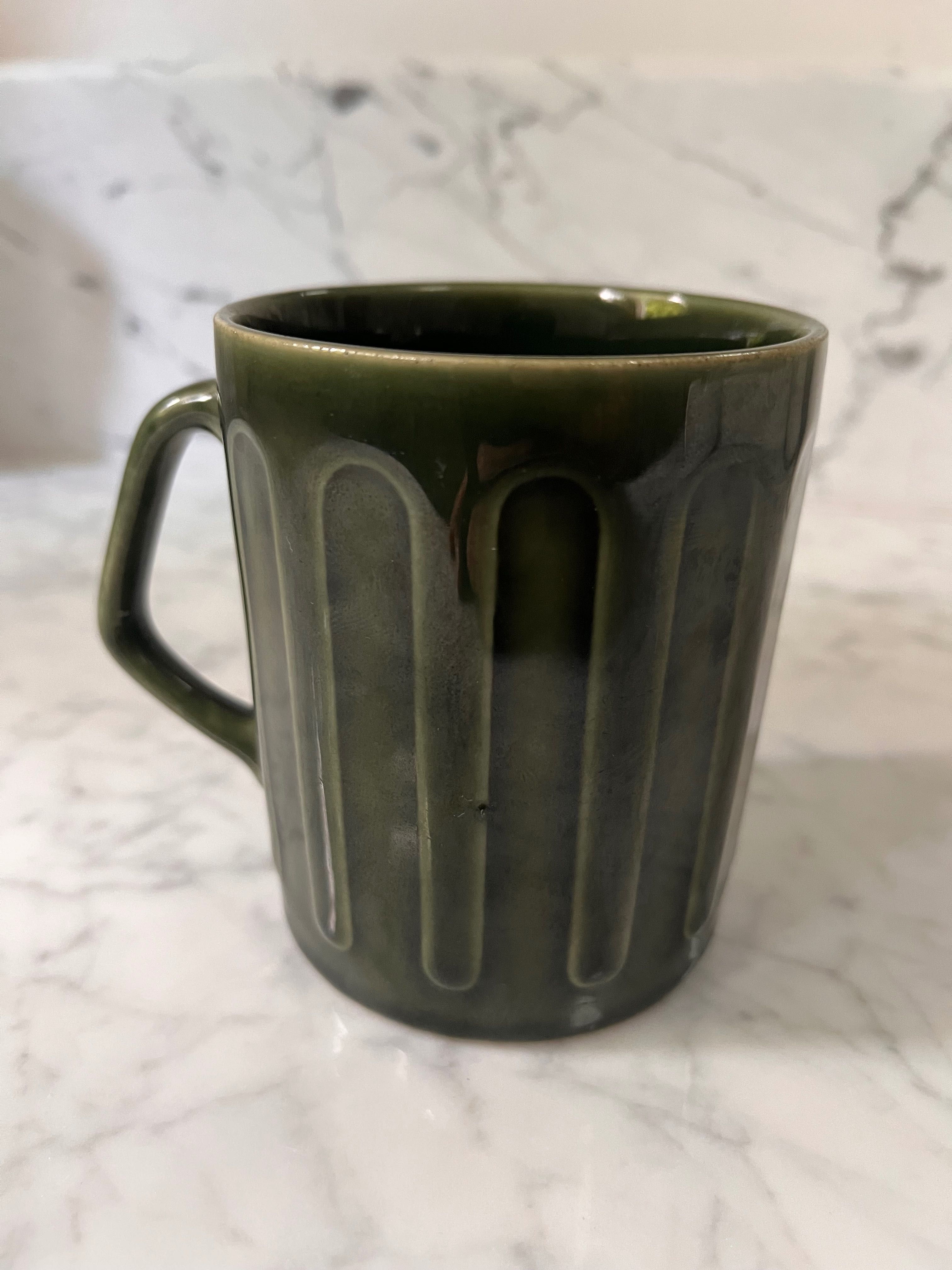 Kubek zielony porcelit Pruszków