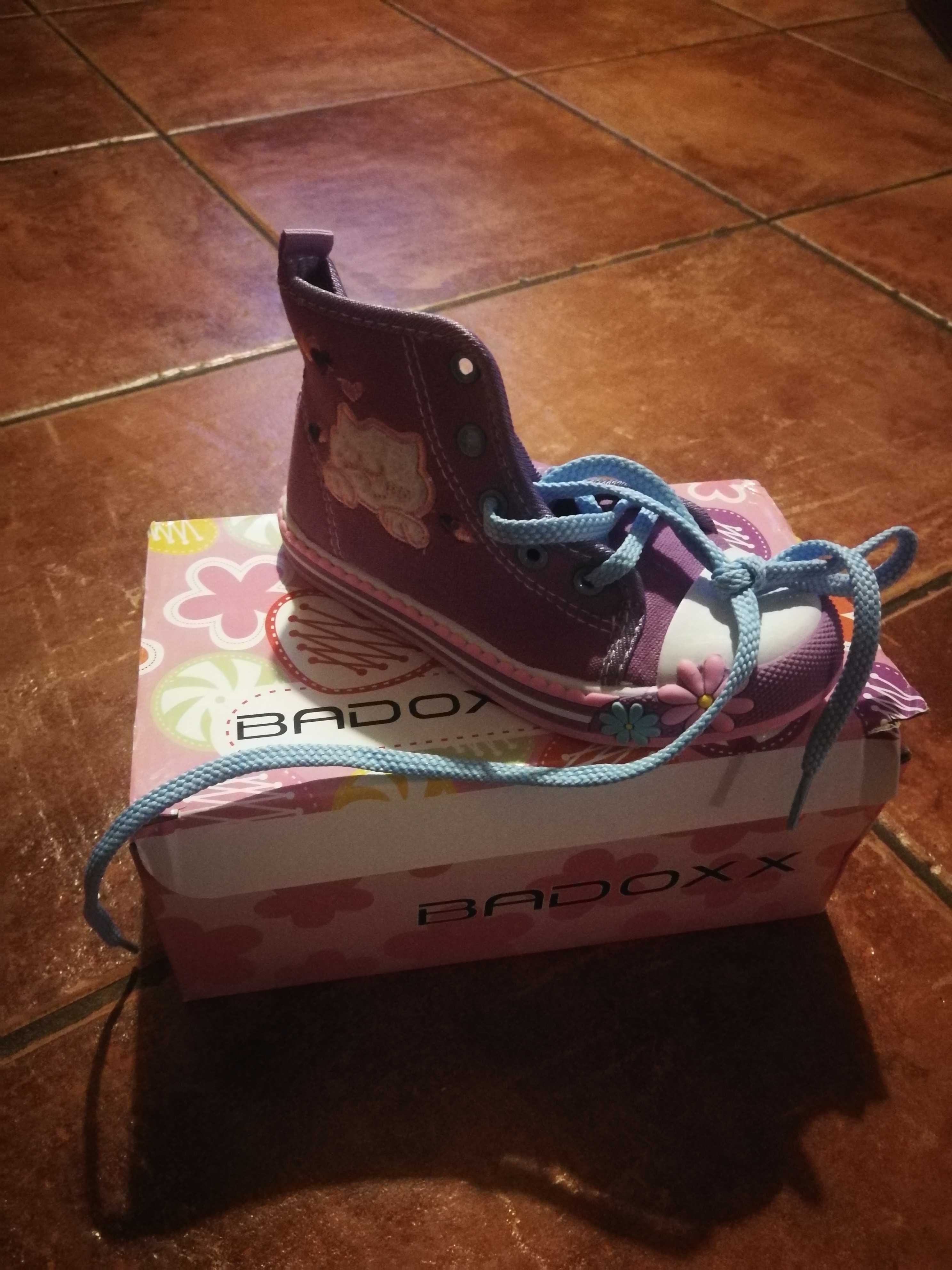 Trampki Badoxx fioletowe r. 26 z kotem