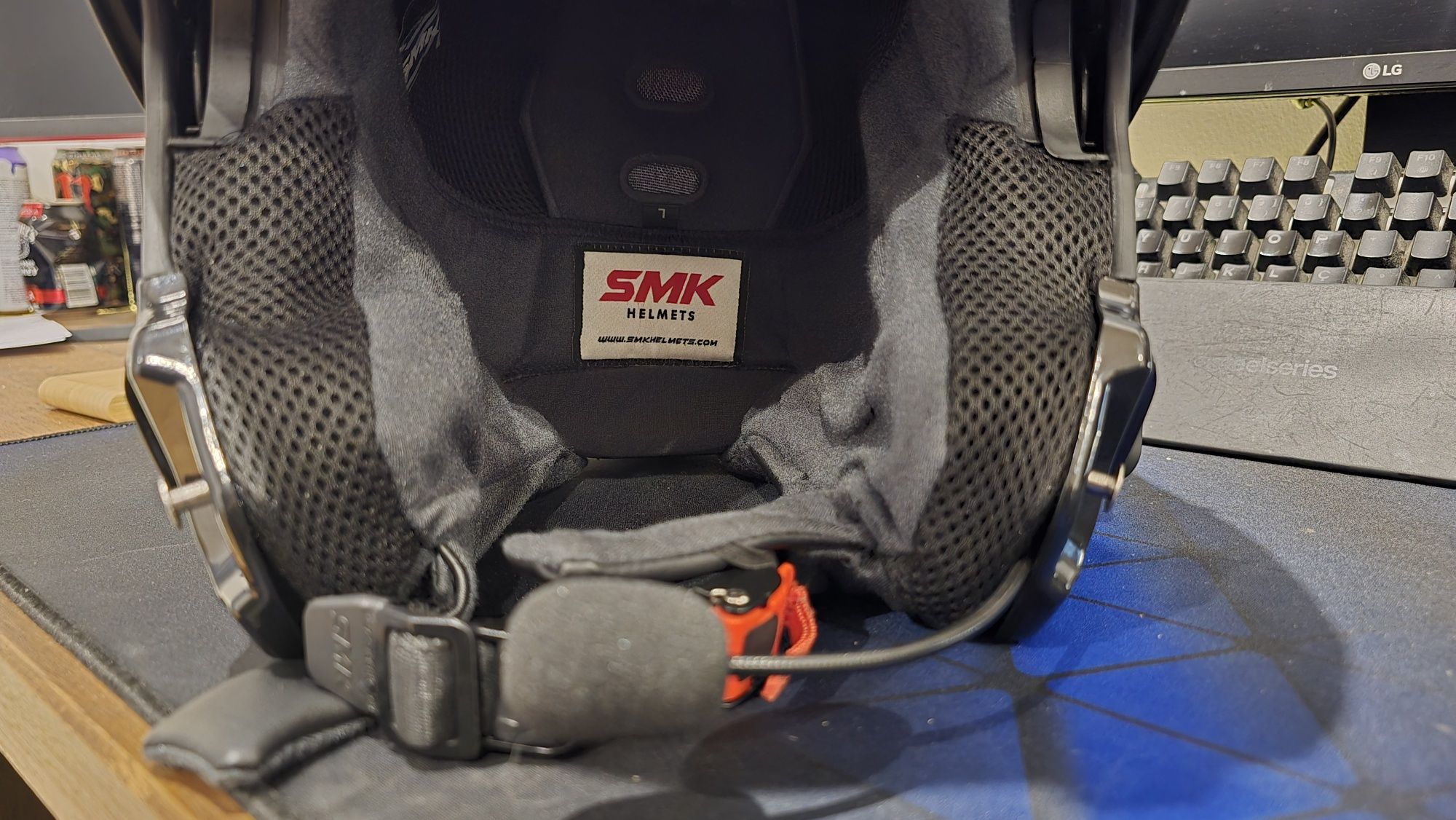 Capacete SMK modular + intercomunicador