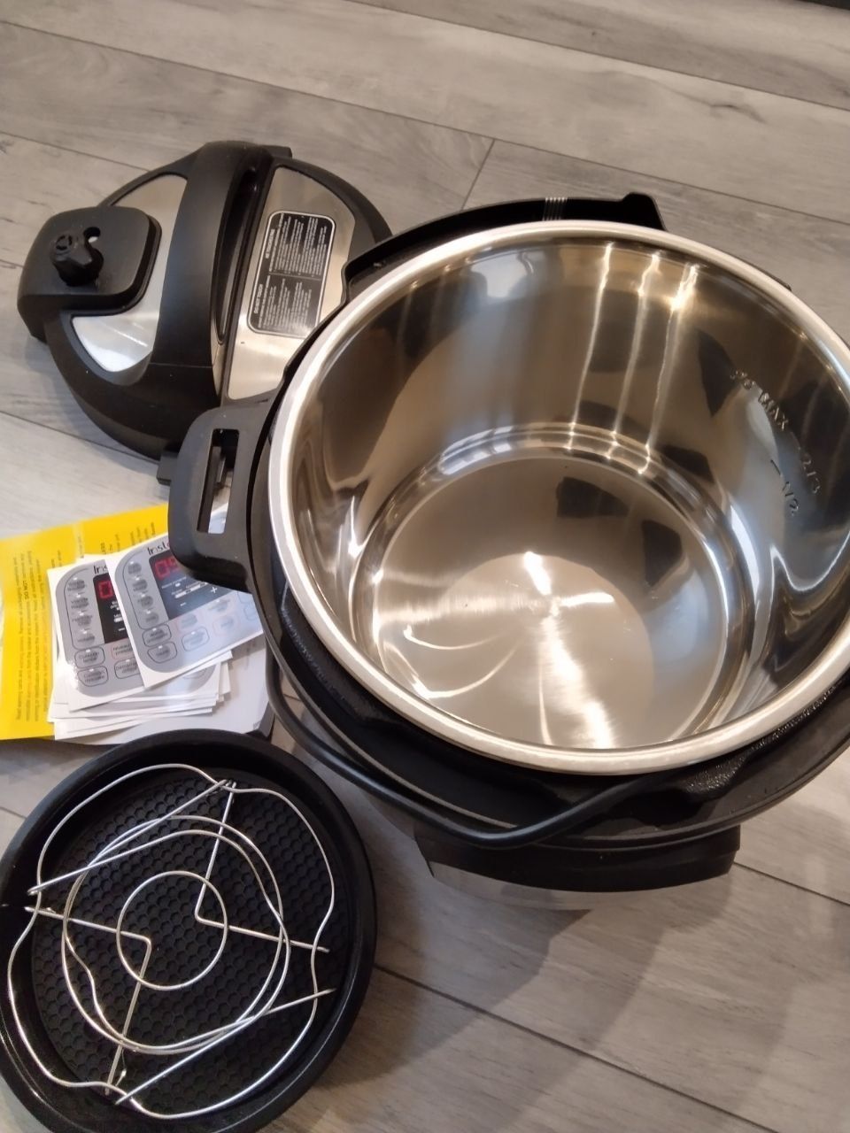 Nowy Szybkowar MULTICOOCKER Wolnowar INSTANT POT DUO 60 5,7L