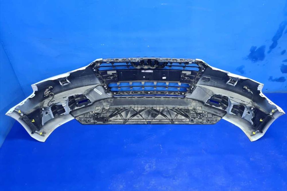 Бампер передній задній S-Line рест до рест	Audi A4 B9 8W Разборка