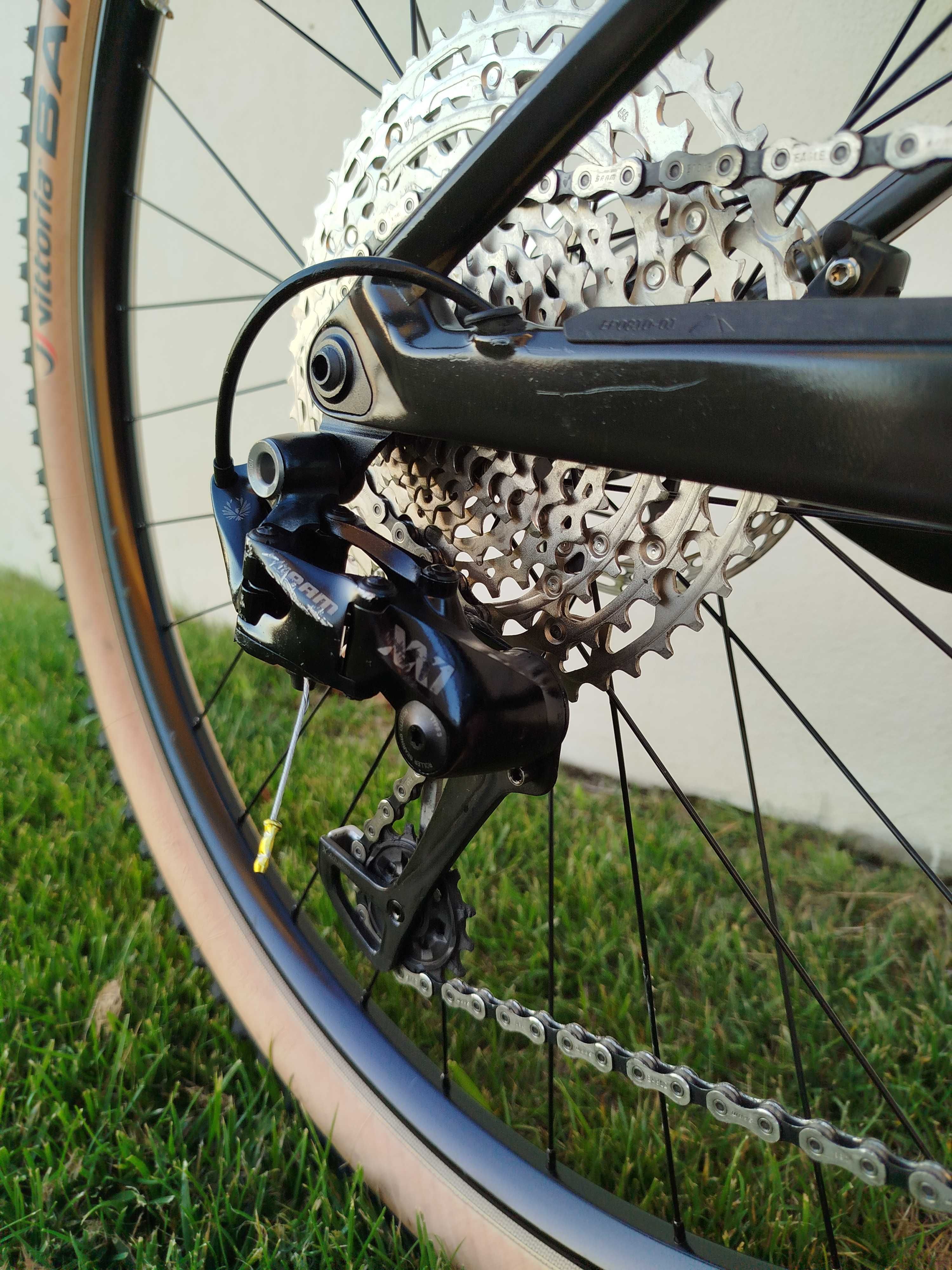 Bicicleta Canyon Lux CF SLX 9.0 Race