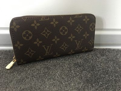 Portfel damski Louis Vuitton LV w znaczki Piękny Pobranie w 24H Okazja