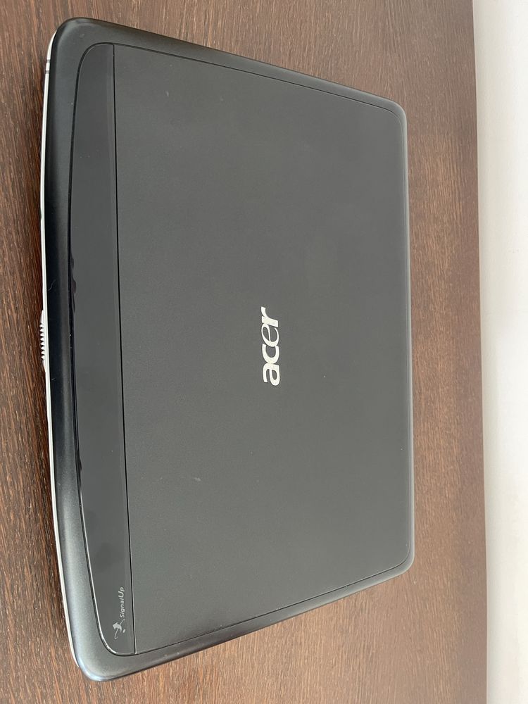 Portátil Acer Aspire 5715Z