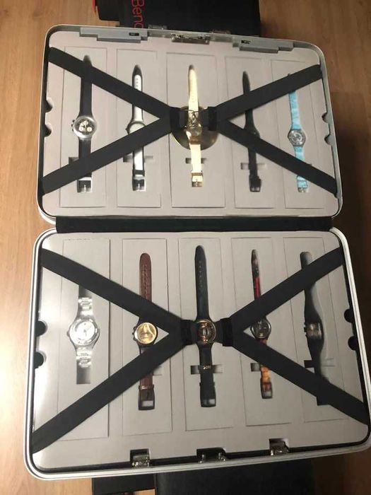 Coleção de relógios James Bond Swatch (raro)