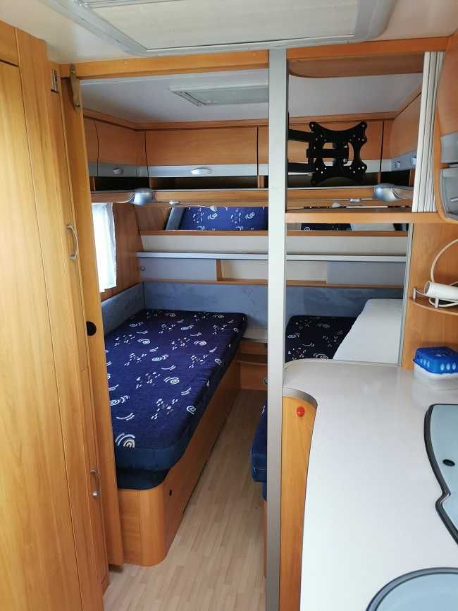 Przyczepa kempingowa WILK 495  ( parcela nad zalewem Mietkowskim )