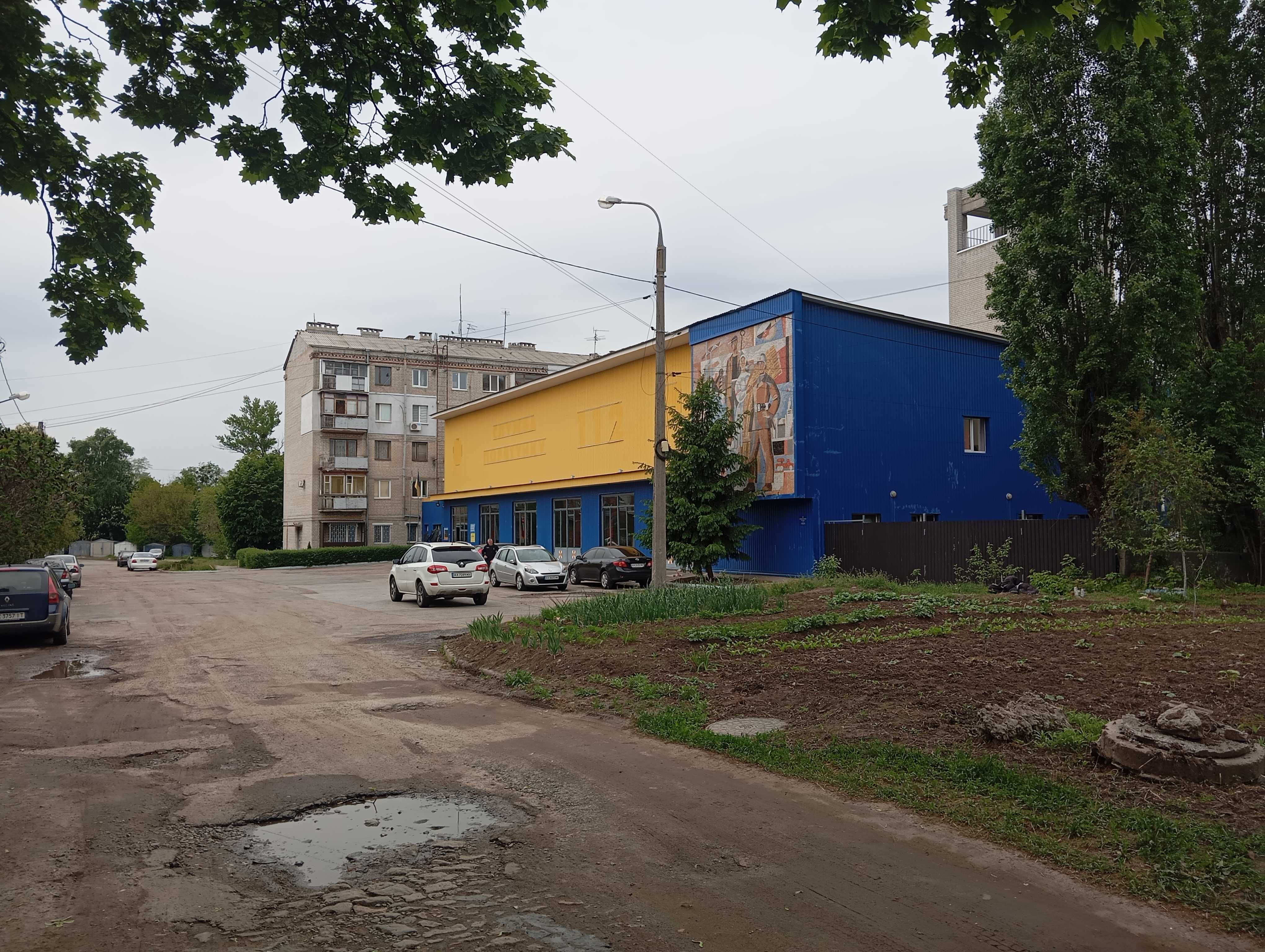 1-комнатная квартира 38 кв.м, , кухня 9 кв.м. ул.Адыгейская Срочно