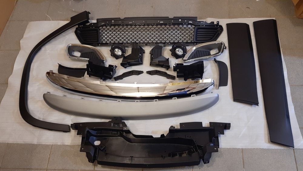 Підкрилок войлок Jeep Cherokee 68287923AC Джип Черокі 19+