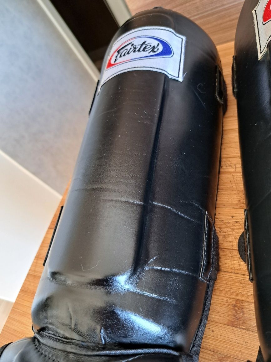 Fairtex ochraniacze piszczeli SP3