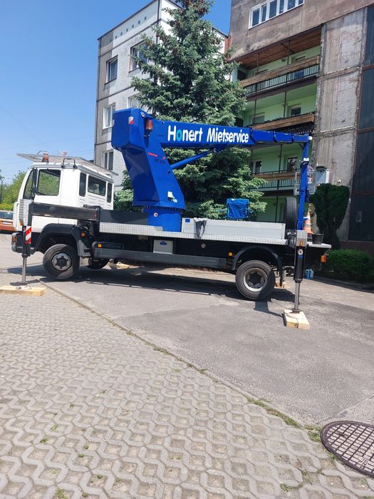 Zwyzka podnosnik koszowy