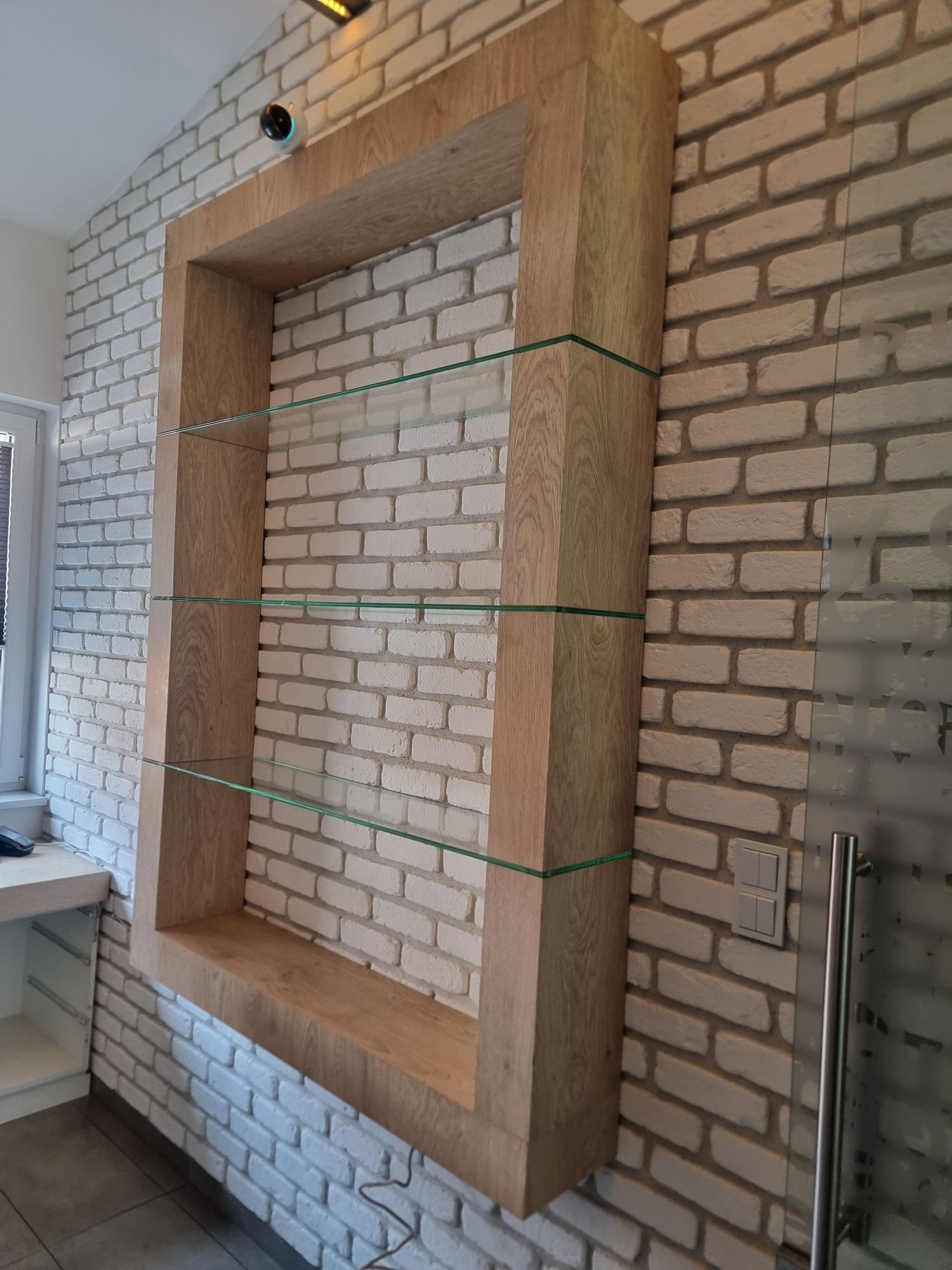 Witryna gablota szafka wisząca stojąca z szybami 195x137x26