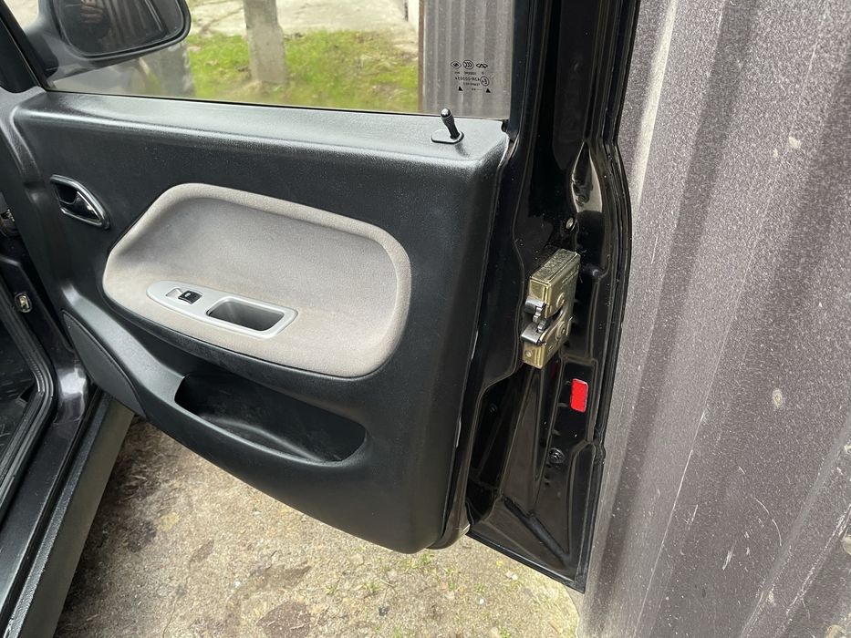 Продам автомобиль в хорошем состоянии