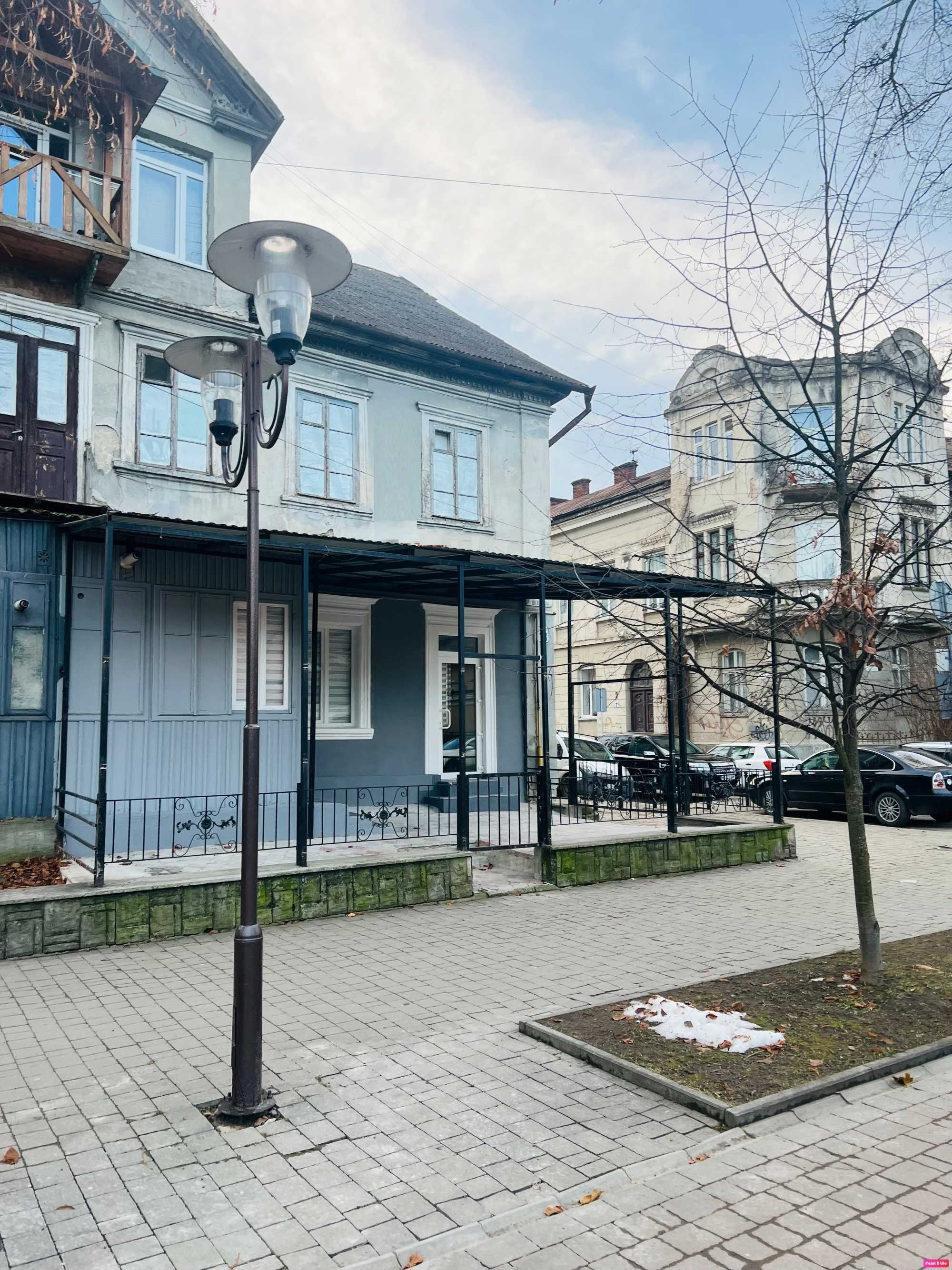 Приміщення вул. Шевченка під комерцію.