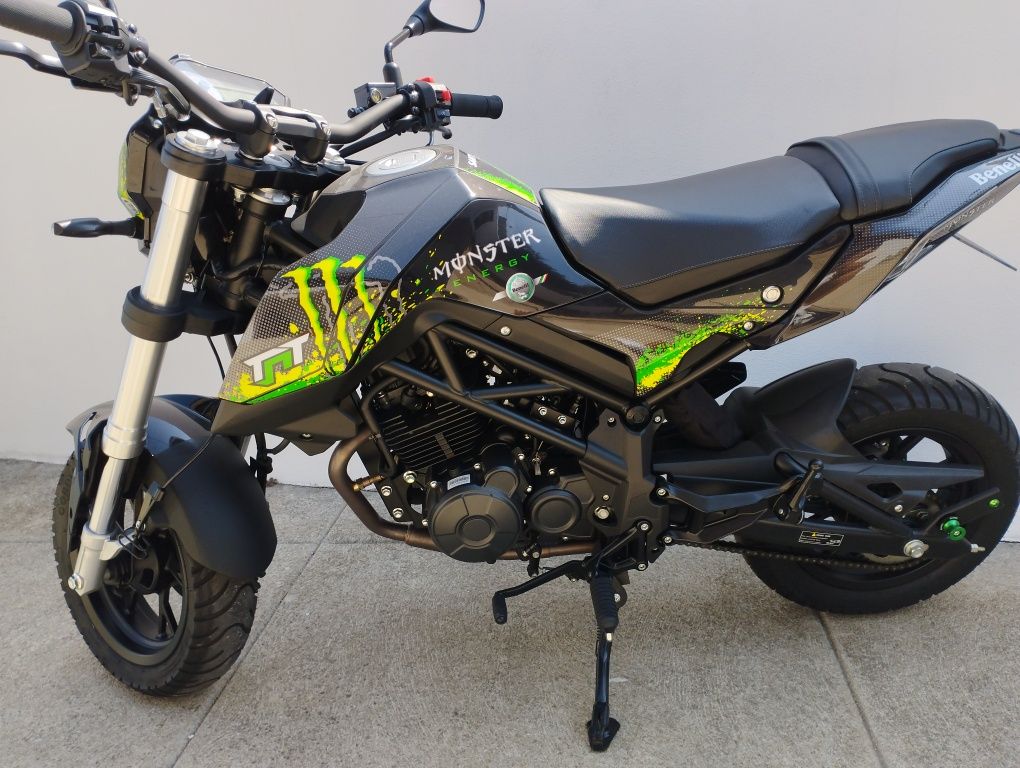 Benelli TNT 125  poucos km