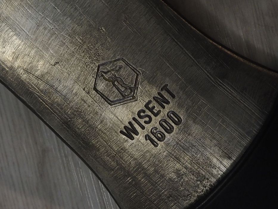 Siekiera Carl & August Helsper