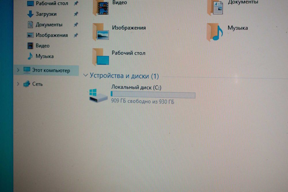 Ноутбук Acer (8 Гб оперативы/ 1 Трб ЖД/ AMD A4-5000 APU)