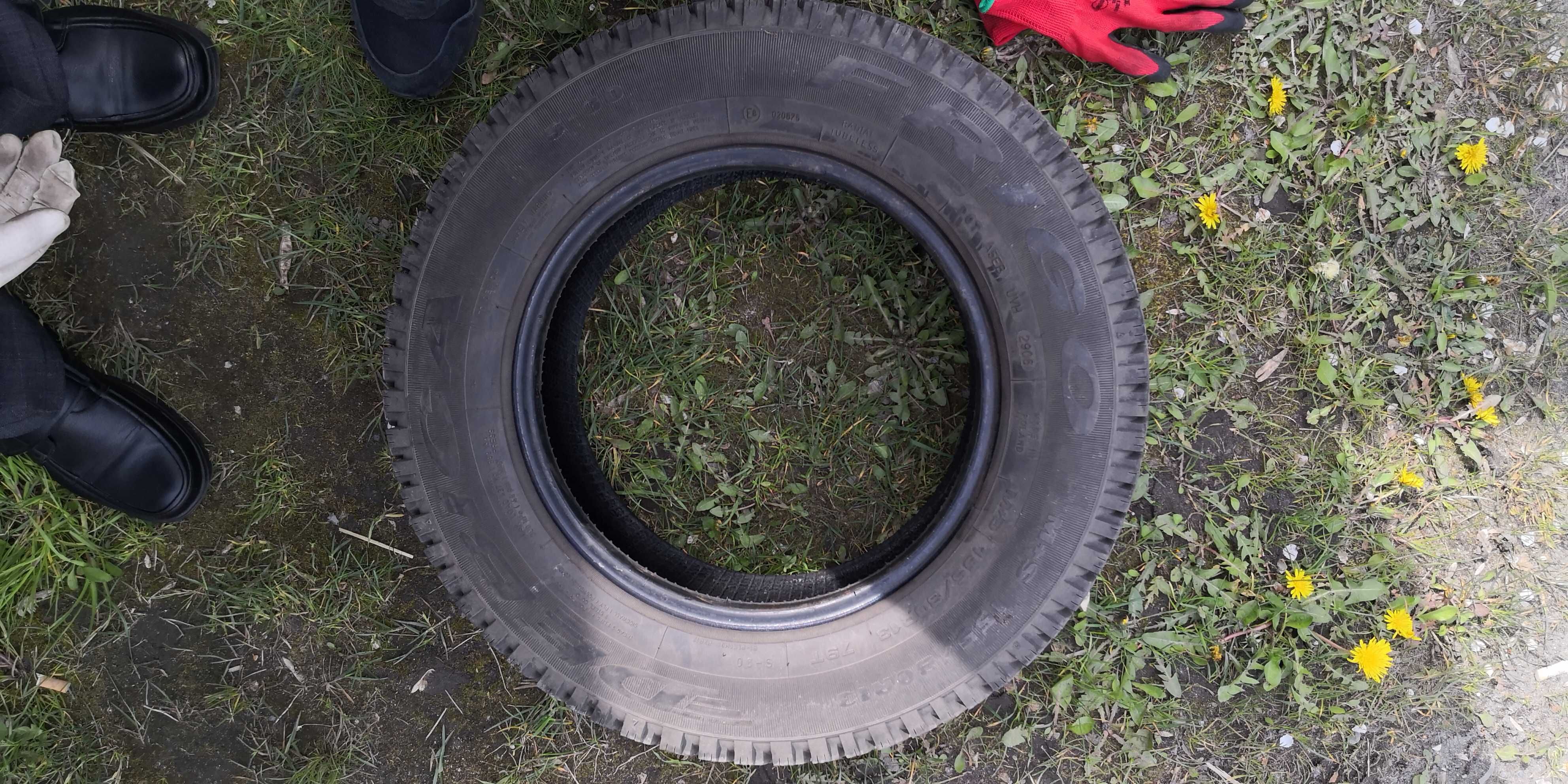 Felgi KFZ 3450 5.00Bx13 opony DĘBICA FRIGO 155/80 R13 od Fiat PANDA