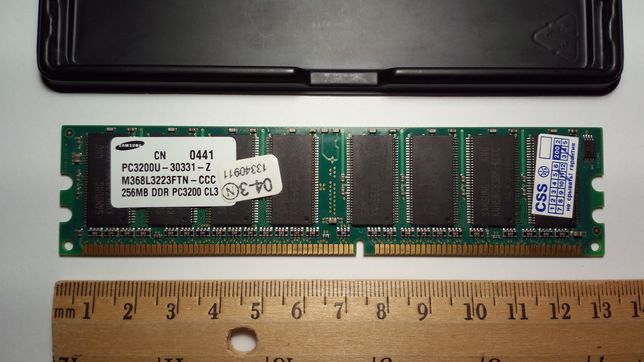 Оперативная память Samsung DDR1 400 МГц 256MB PC-3200