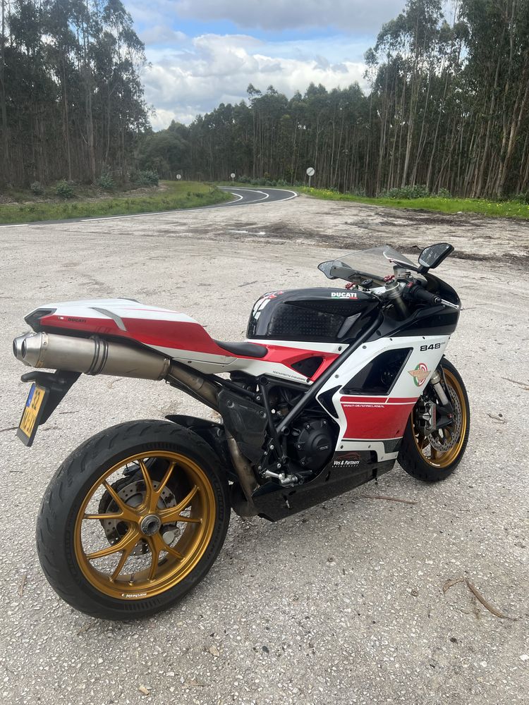 Ducati 848 Evo 2011