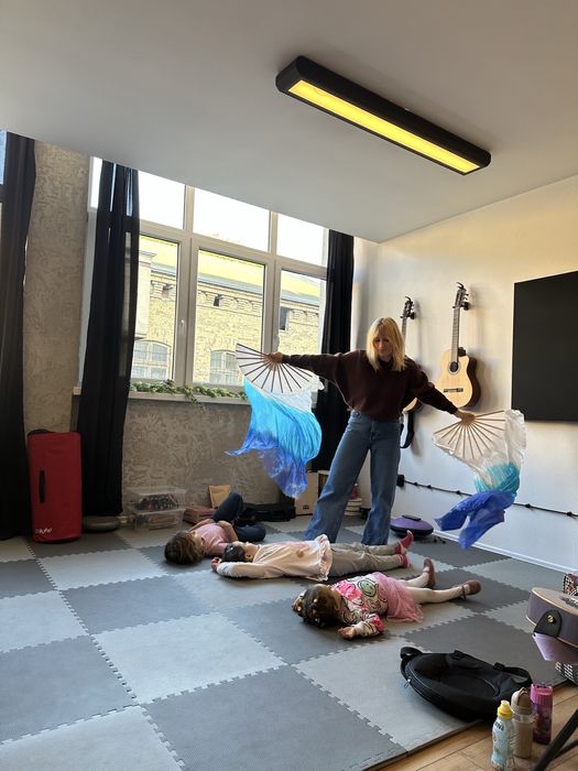 Lekcje gry na pianinie, ukulele, gitarze, śpiewu