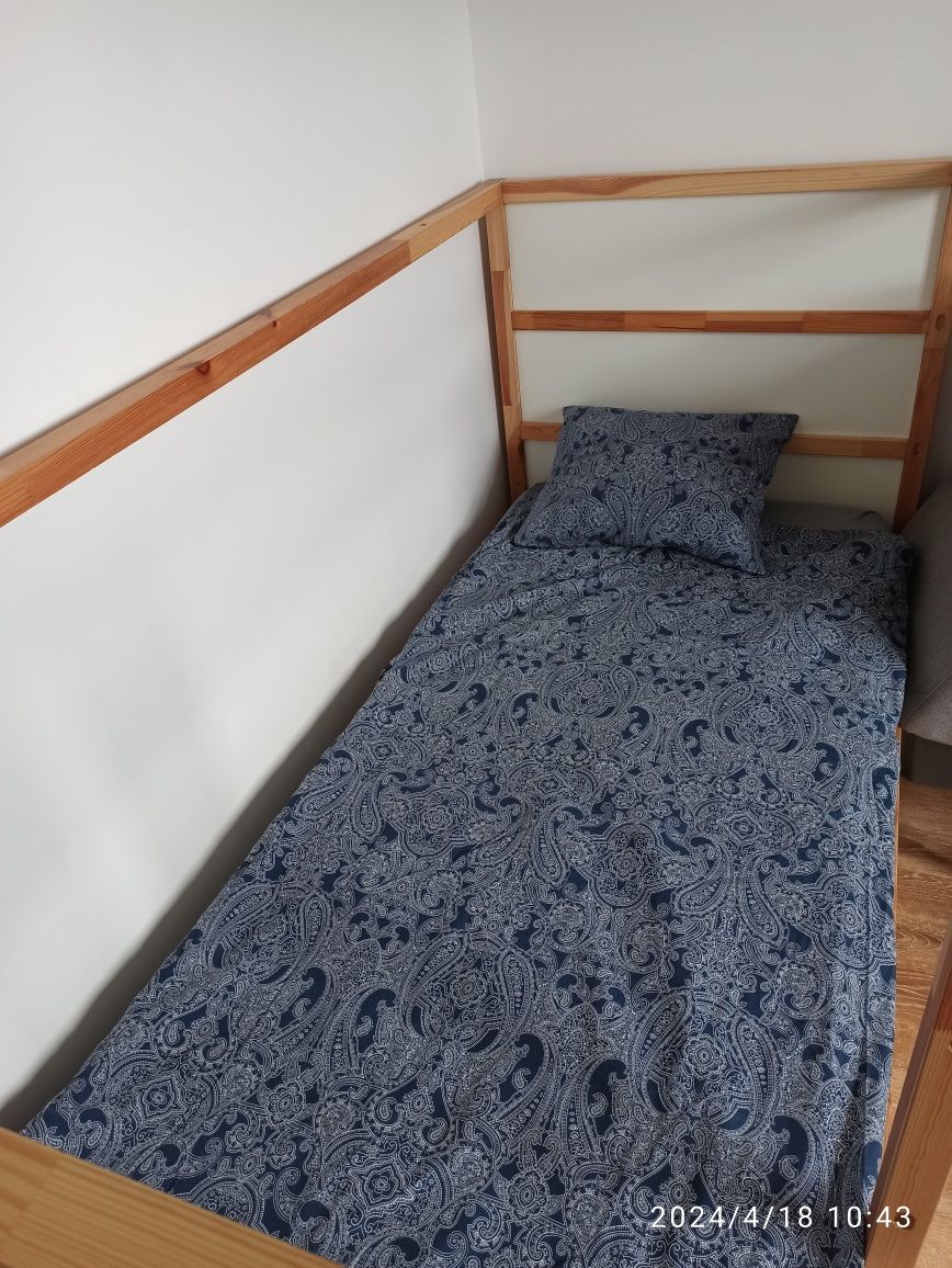 Łóżko 90x200 z funkcję łóżka piętrowego