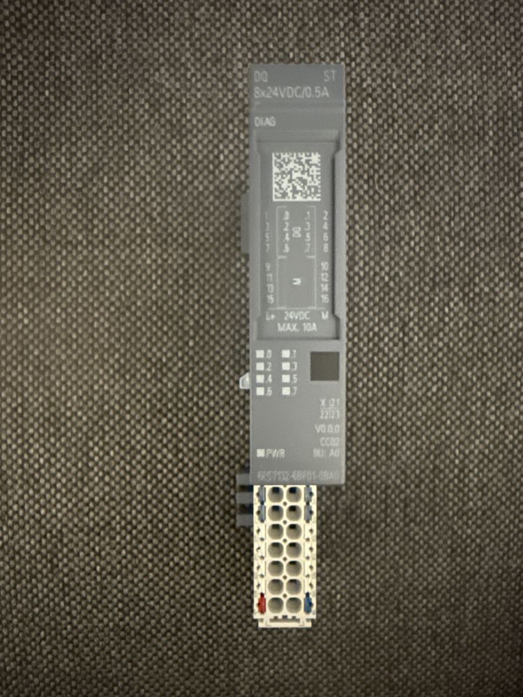 Siemens Simatic s7  6ES7 132-6bf01-0ba0