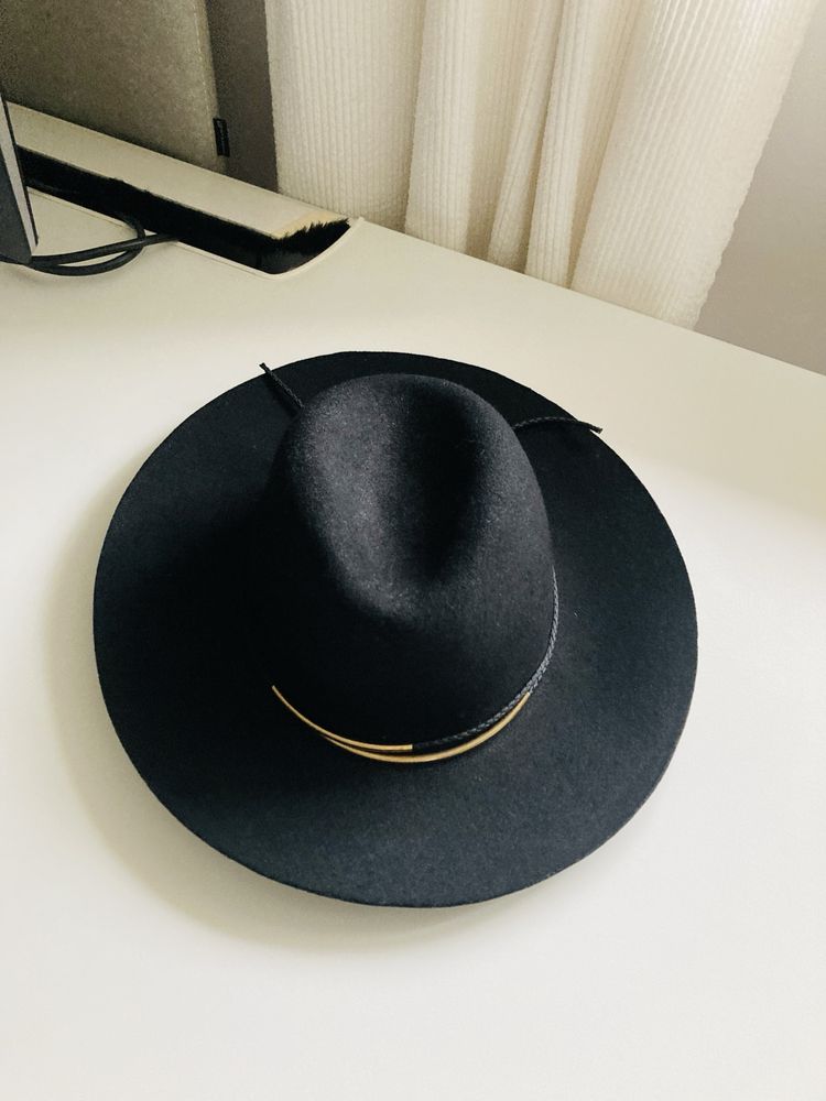Kapelusz wełniany damski C&A z szerokim rondem fedora zlote zdobienie