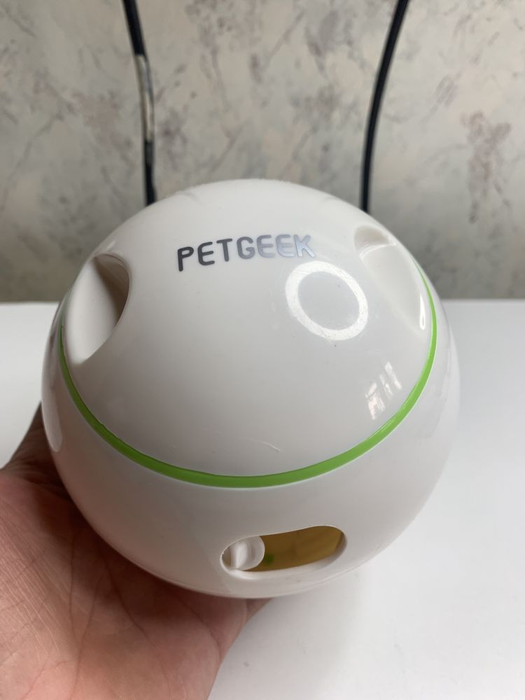 Интерактивная игрушка PETGEEK для собак