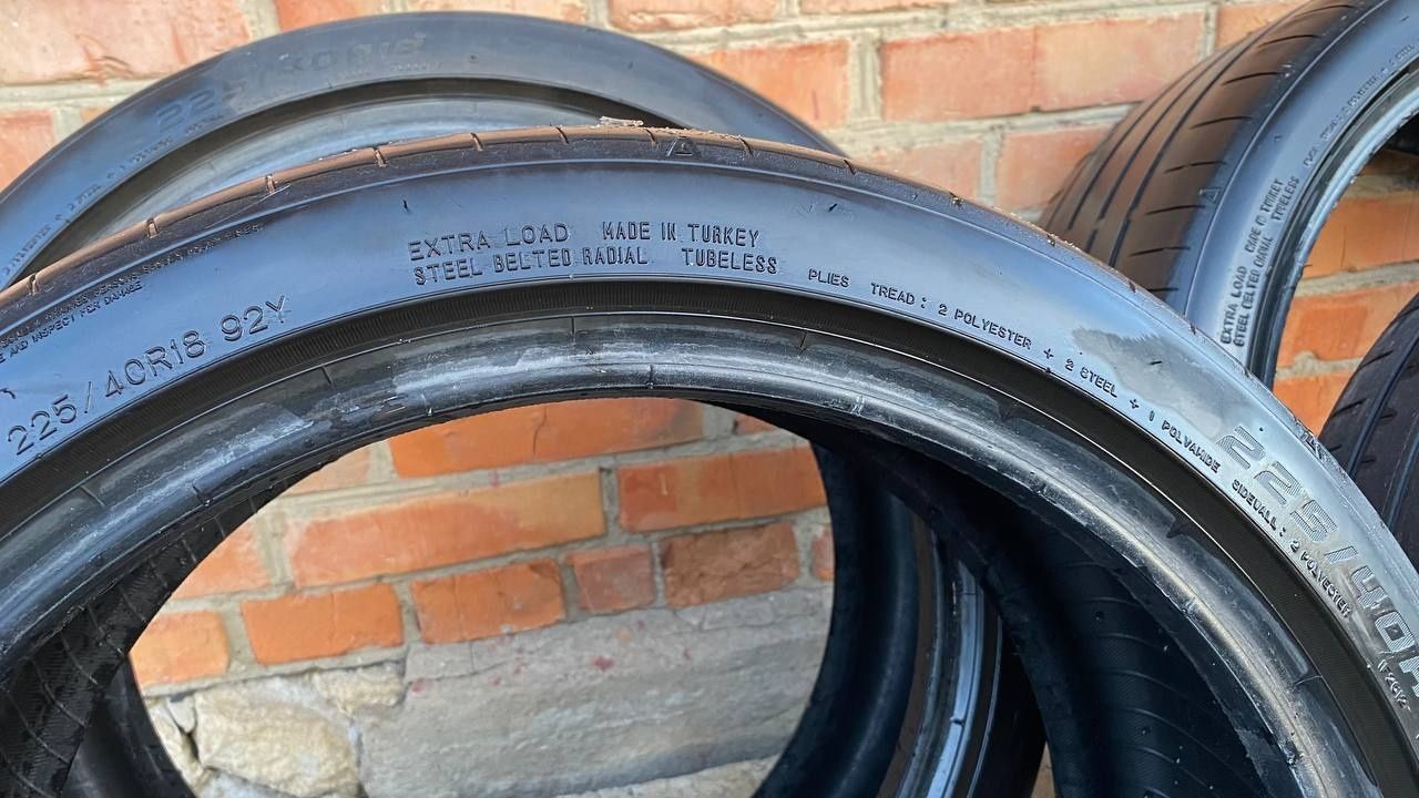 Falken Azenis FK 520 225/40 R18 92Y XL