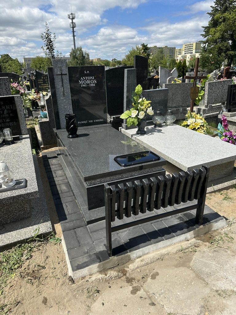 Nagrobki, pomniki ,renowacje. itp.