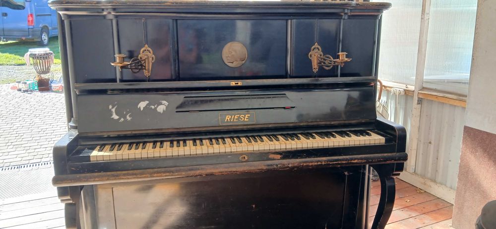Pianino 100-letnie