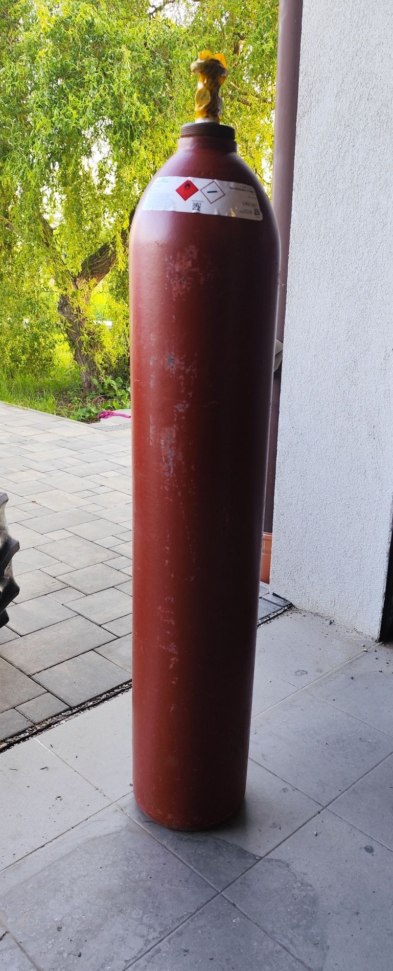 Butla acetylen pełna