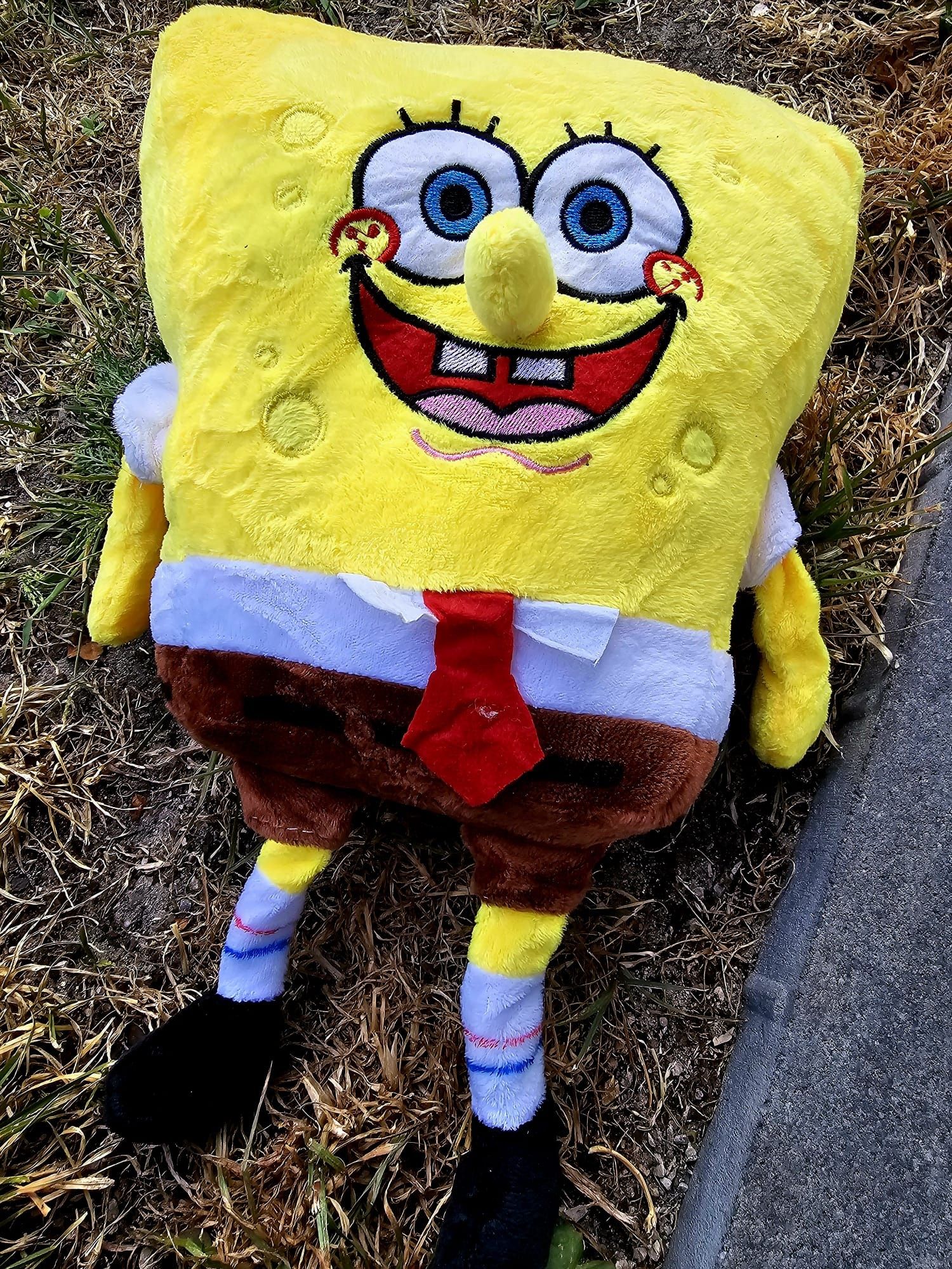 Ekstra pluszak maskotka Spongebob nowy HIT