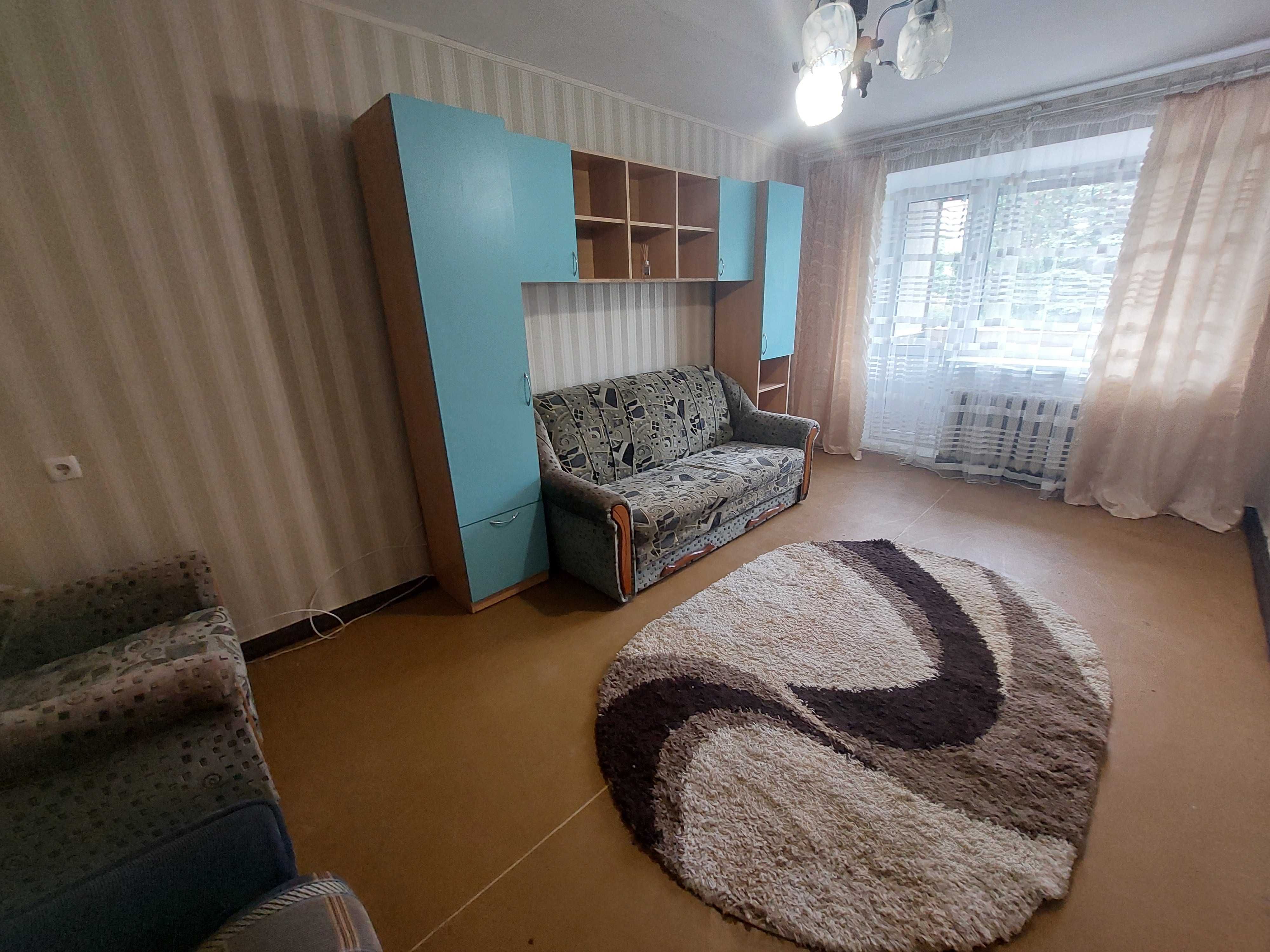 Продається 1 кімнатна квартира в
на Вишенці, по проспекту Космонавтів