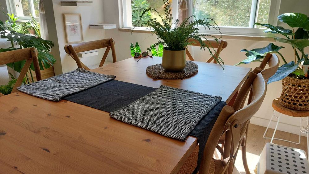 3x Corre-mesa Ikea preto