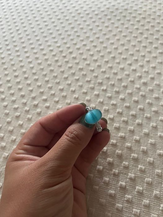 Várias peças em prata ou aço da melhor qualidade, como novas