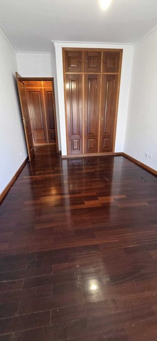 Apartamento T2 à venda na Rua Egas Moniz, Solum, Coimbra