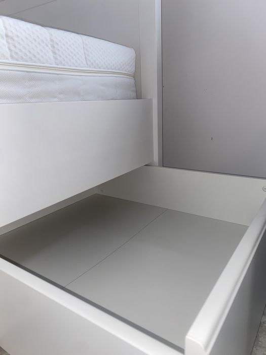 Łóżko HEMNES białe 90x200 Ikea jednoosobowe materac szuflady
