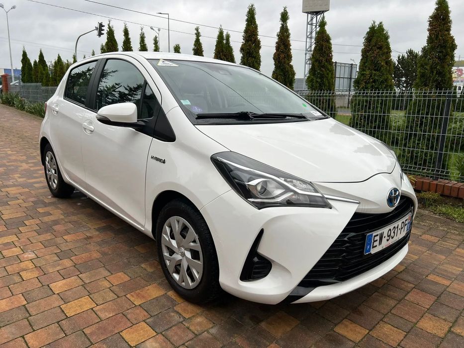 Toyota Yaris Lekko uszkodzony, super stan