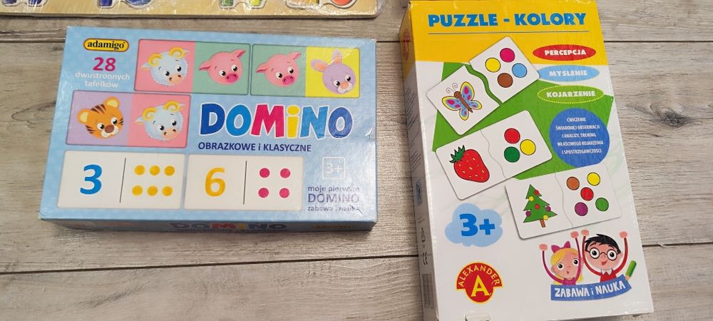 Zestaw puzzli układanych dla najmłodszych